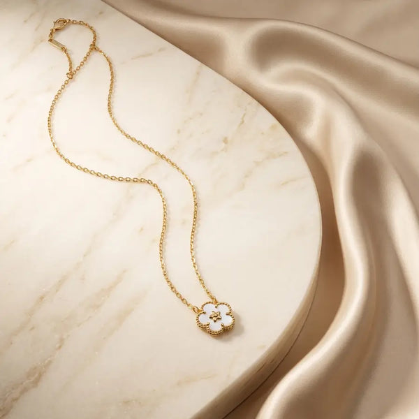 White Floral Shell Gold Plated Pendant Necklaces