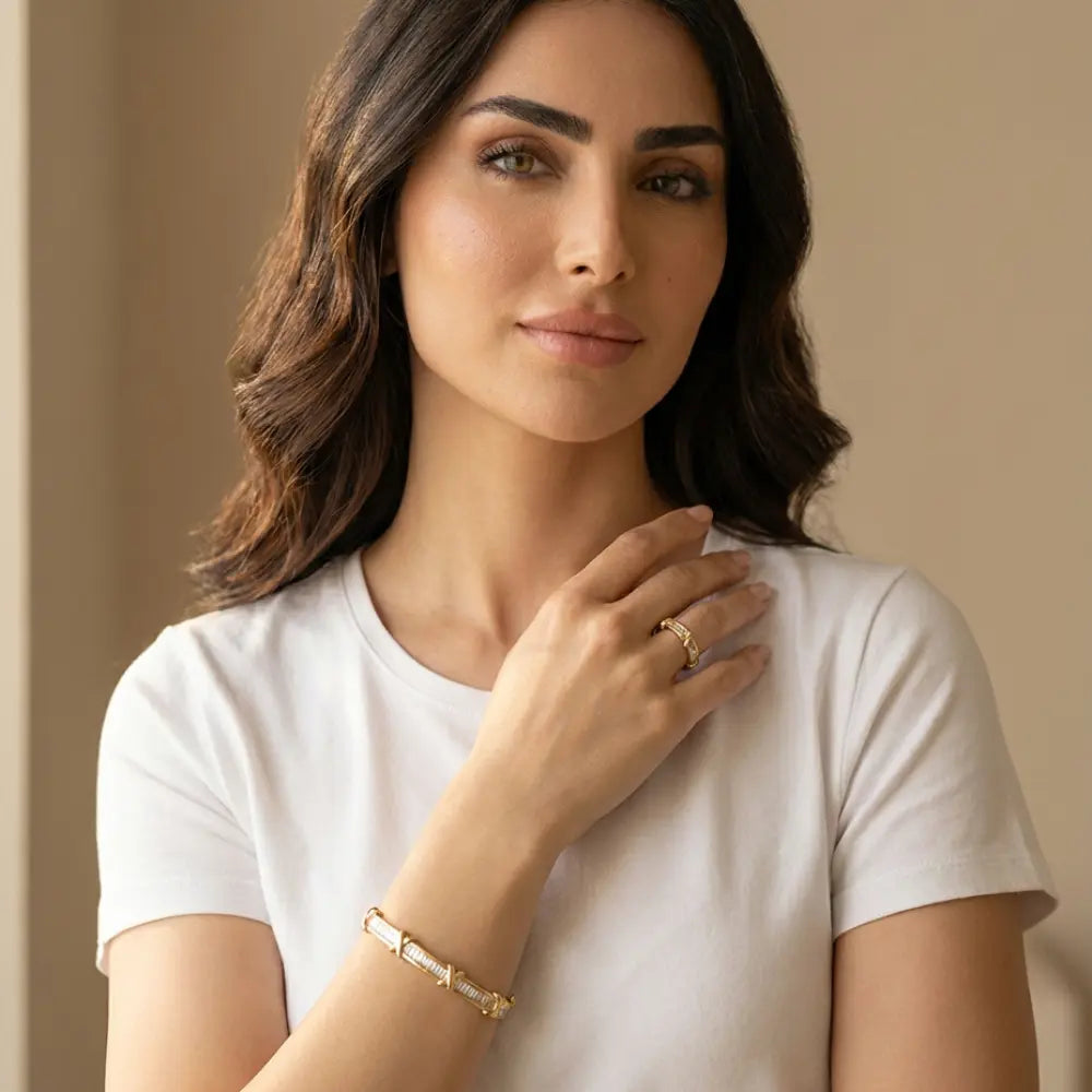 Woman wearing a Baguette X Bracelet & Ring Set Gold Plated