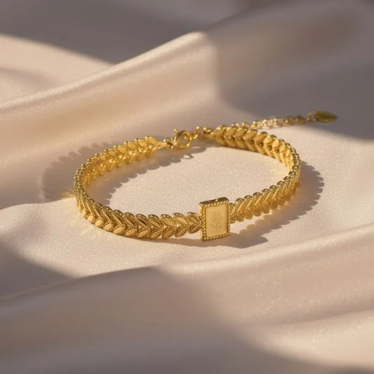 Gold-Plated Wheat Chain Bracelet – Rectangular Charm