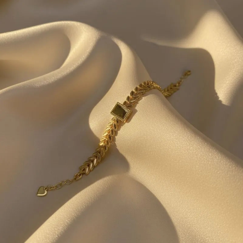 Gold-Plated Wheat Chain Bracelet – Rectangular Charm