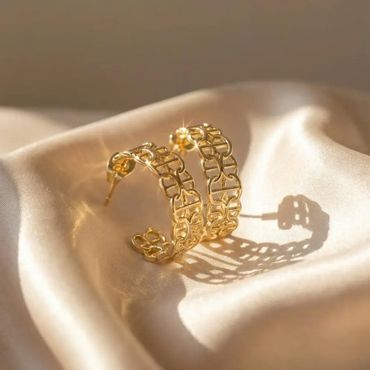Gold Plated Geometric Interlocking Link Earrings