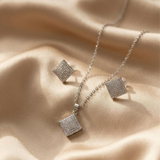Silver Plated Necklace Set with Earrings – Geometric Square 