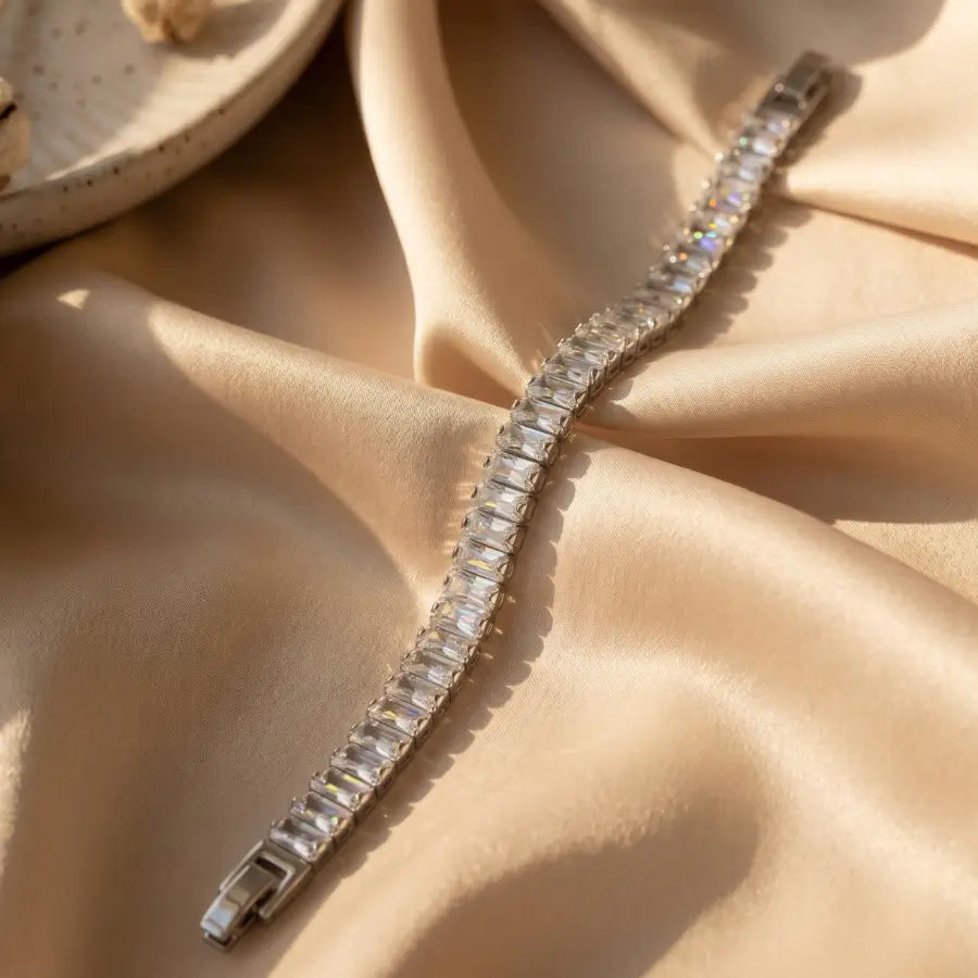 Classic Single-Row Solitaire-Cut Zirconia Bracelet